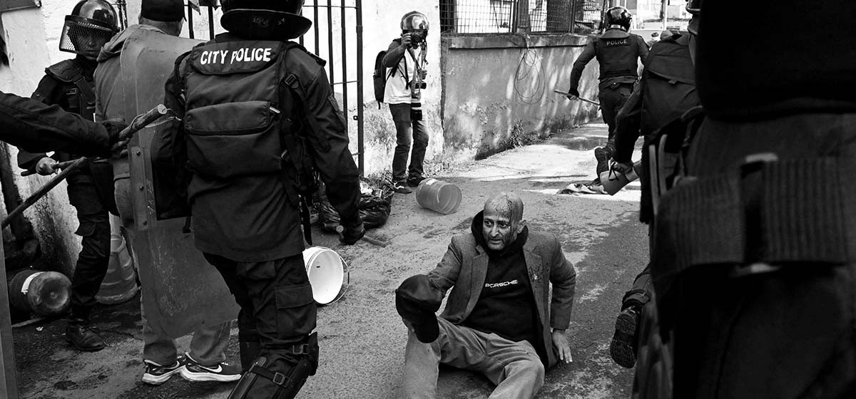 Clashes Erupt Between UML Protesters and Police; One Injured, Seven Arrested