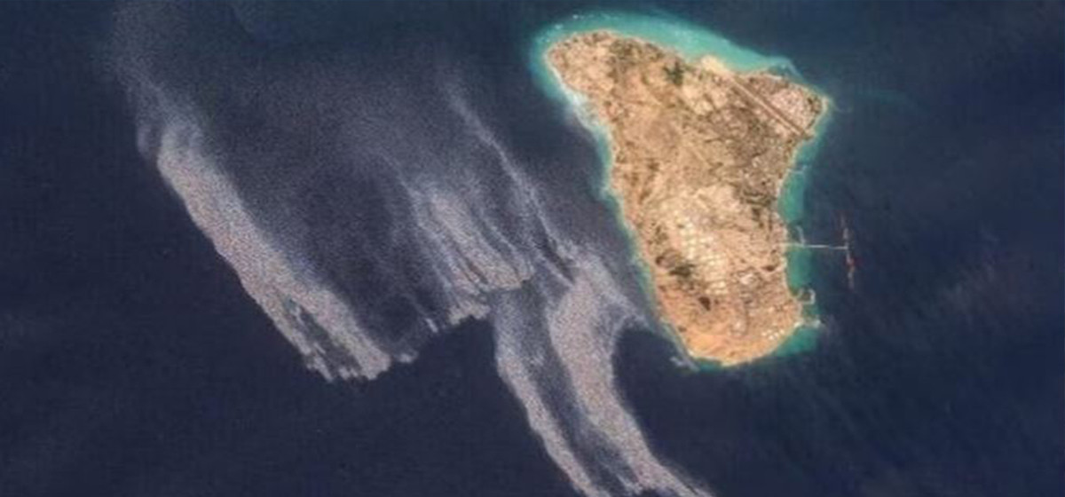 Suspected Major Oil Spill Near Iran’s Kharg Island